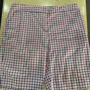 Jones New York Sport Plaid Shorts, Size 16.